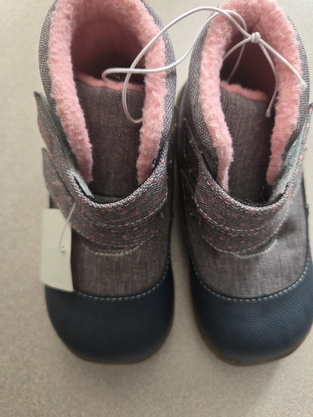 See Kai Run Gray And Pink Polka Dot Boirs Size 9